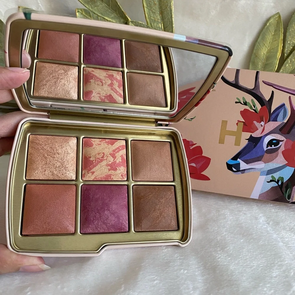 HOURGLASS AMBIENT LIGHTING EDIT UNLOCKED DEER - Picture 3 of 10